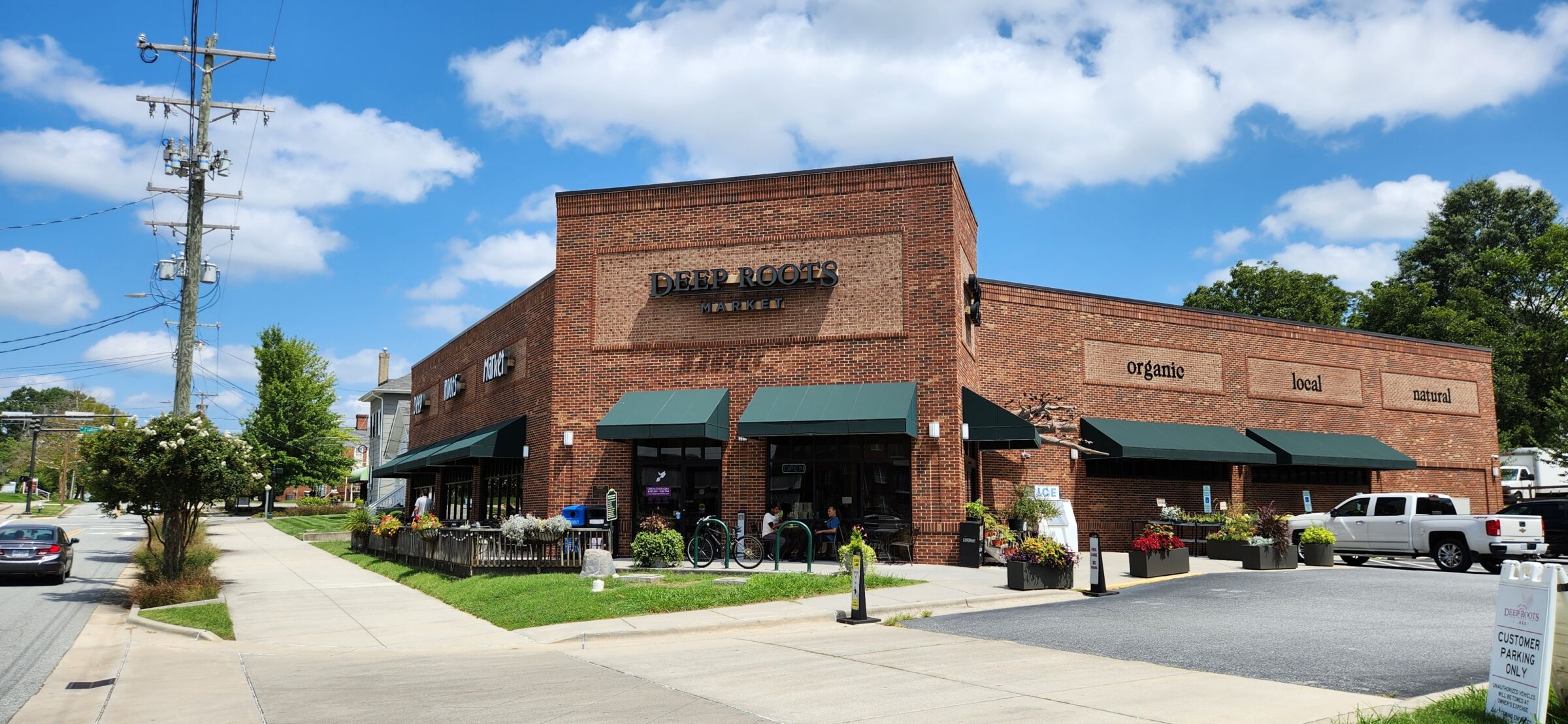 Deep Roots Market co-op grocery story in downtown Greensboro